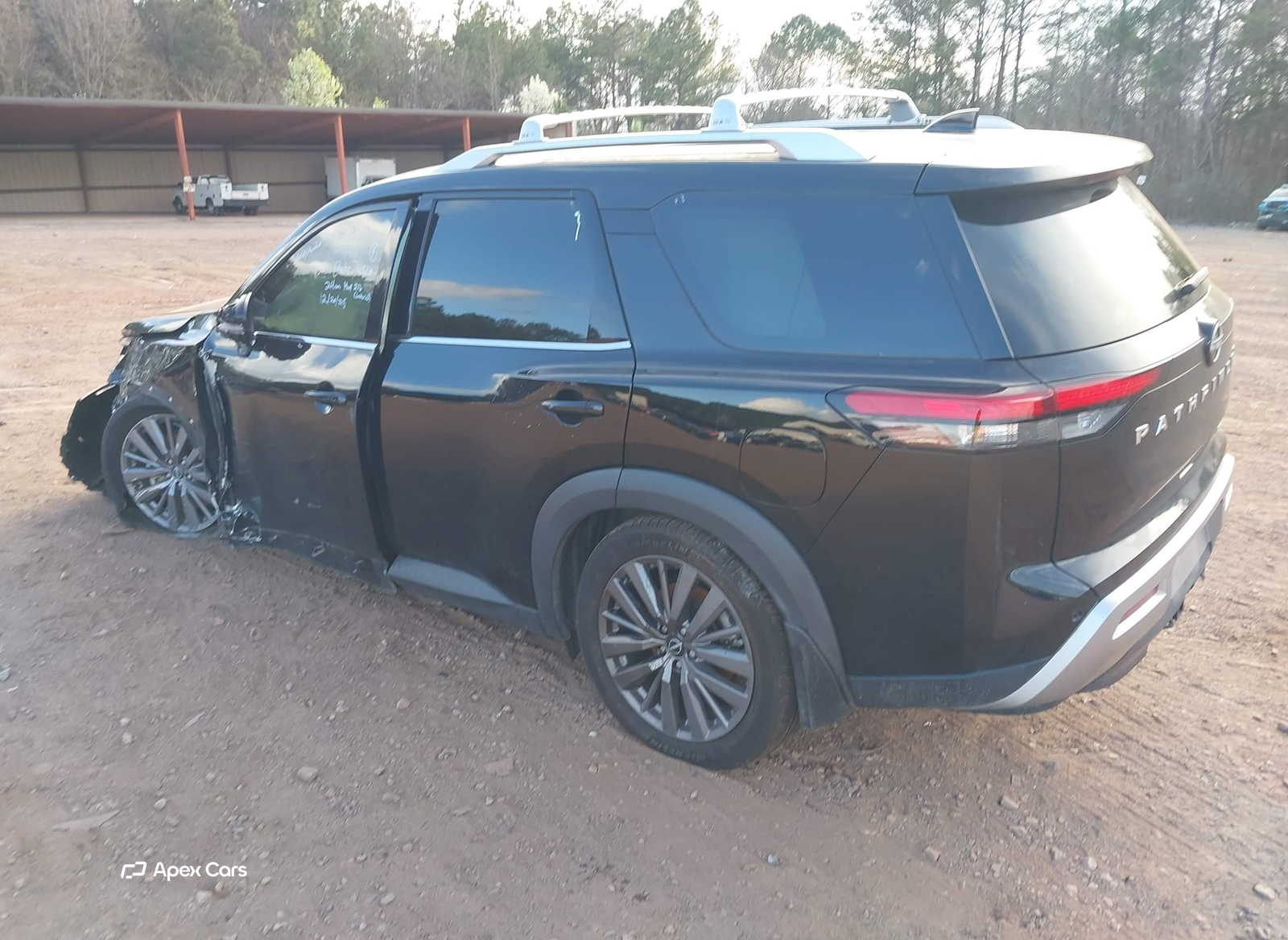 Nissan Pathfinder 2023