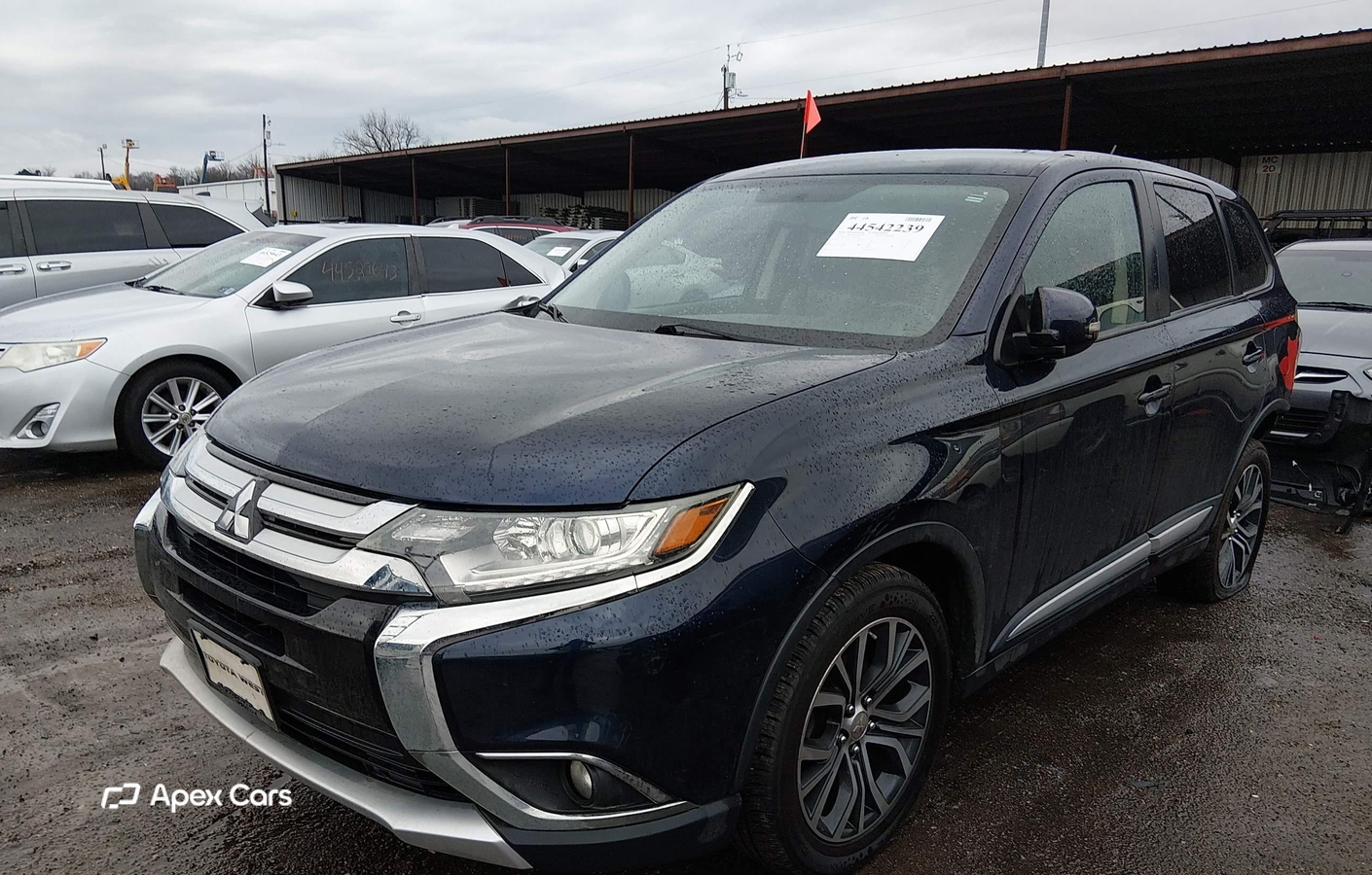Mitsubishi Outlander 2016