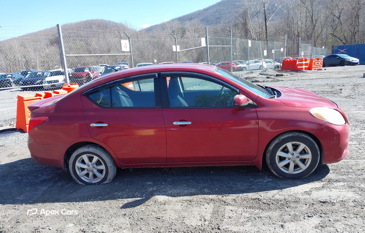Nissan Versa 2013