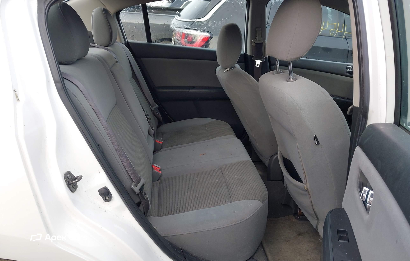Nissan Sentra 2012
