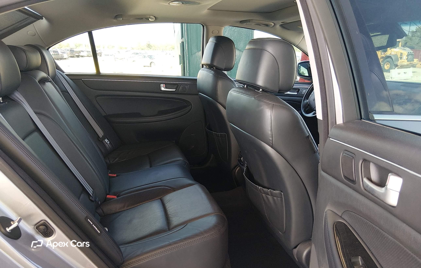 Hyundai Genesis 2013