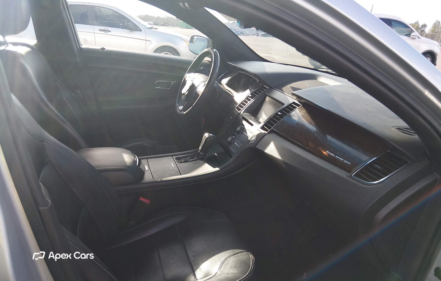 Ford Taurus 2015