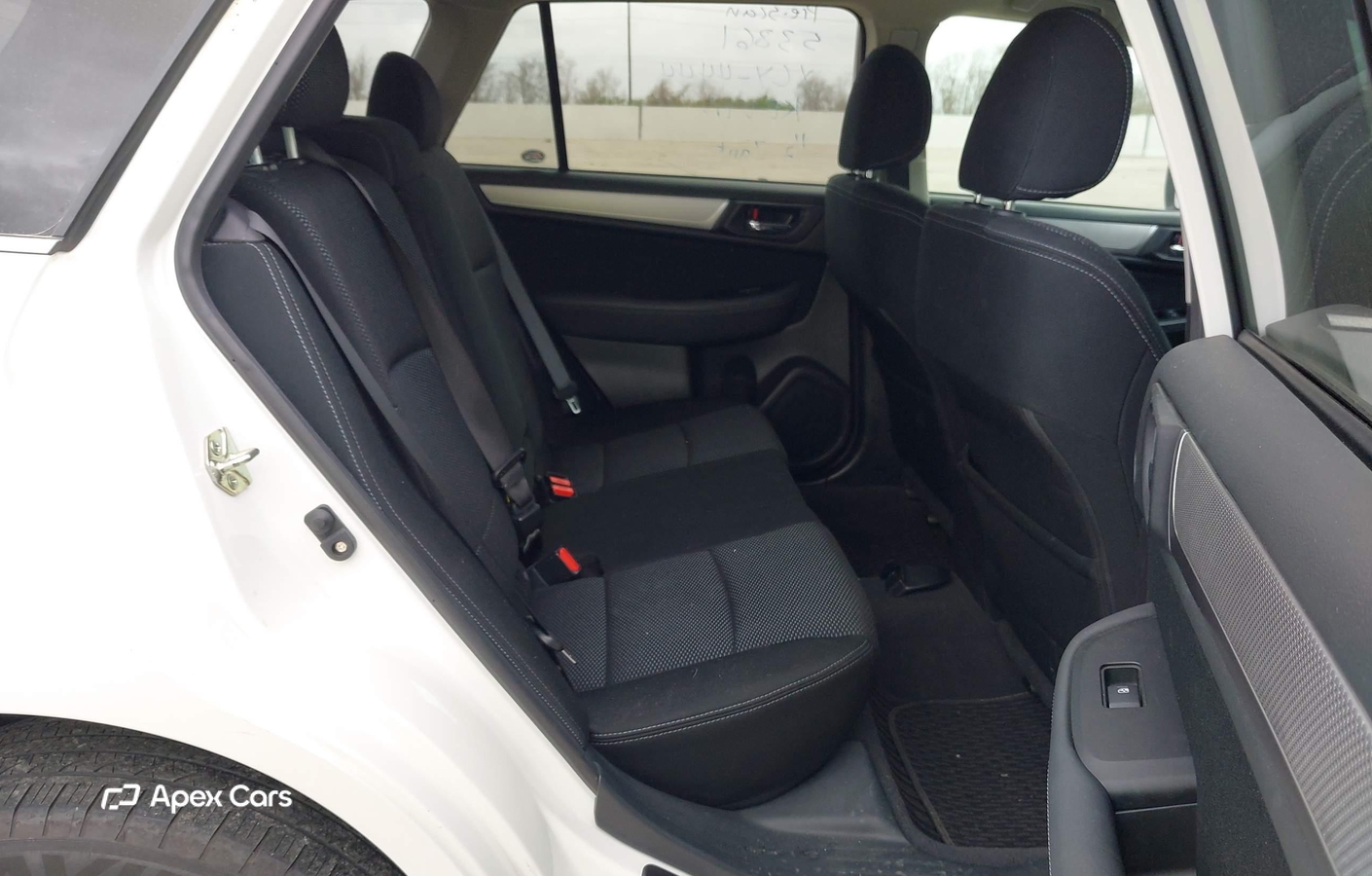 Subaru Outback 2017