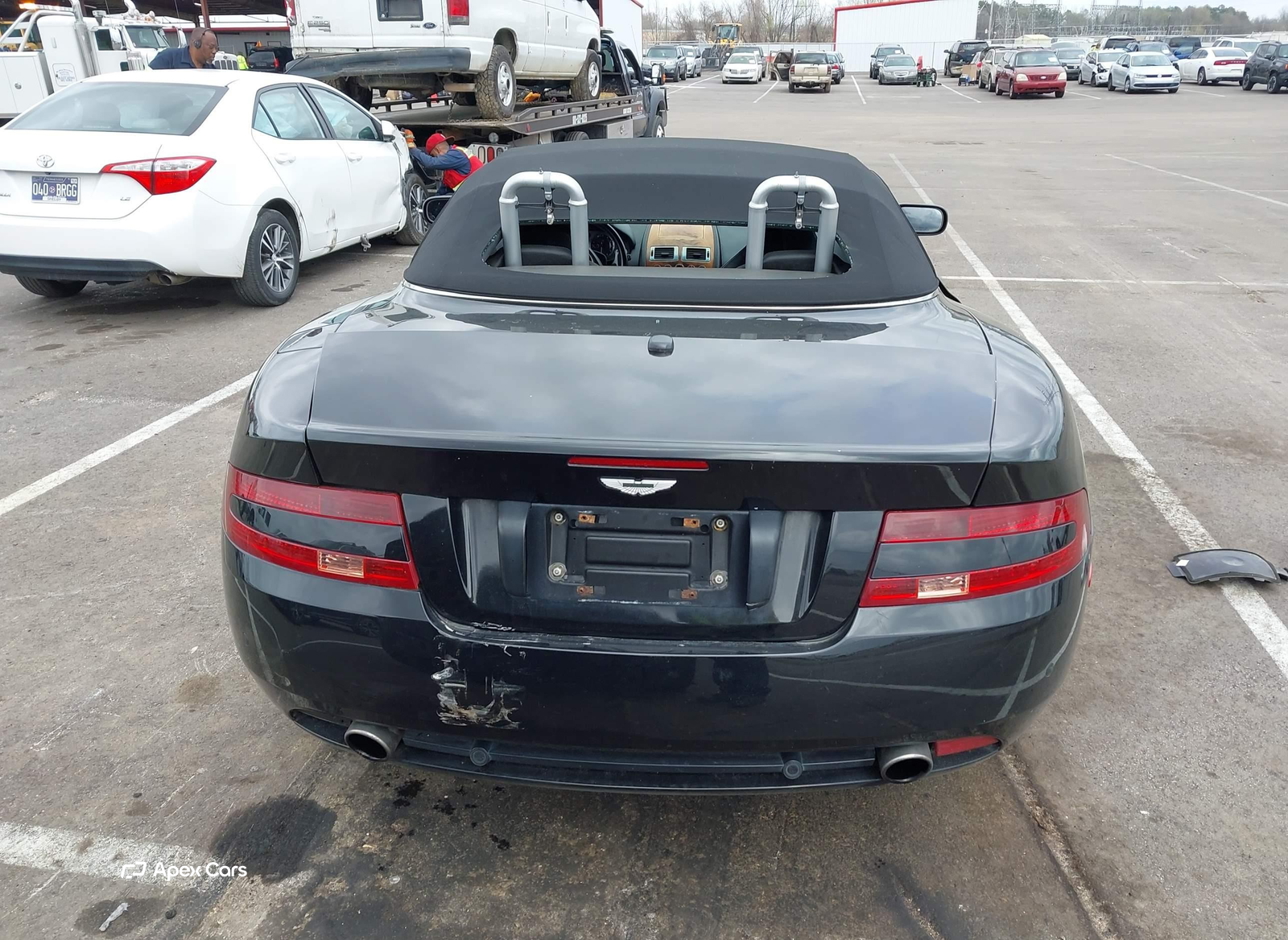 Aston Martin DB9 2006