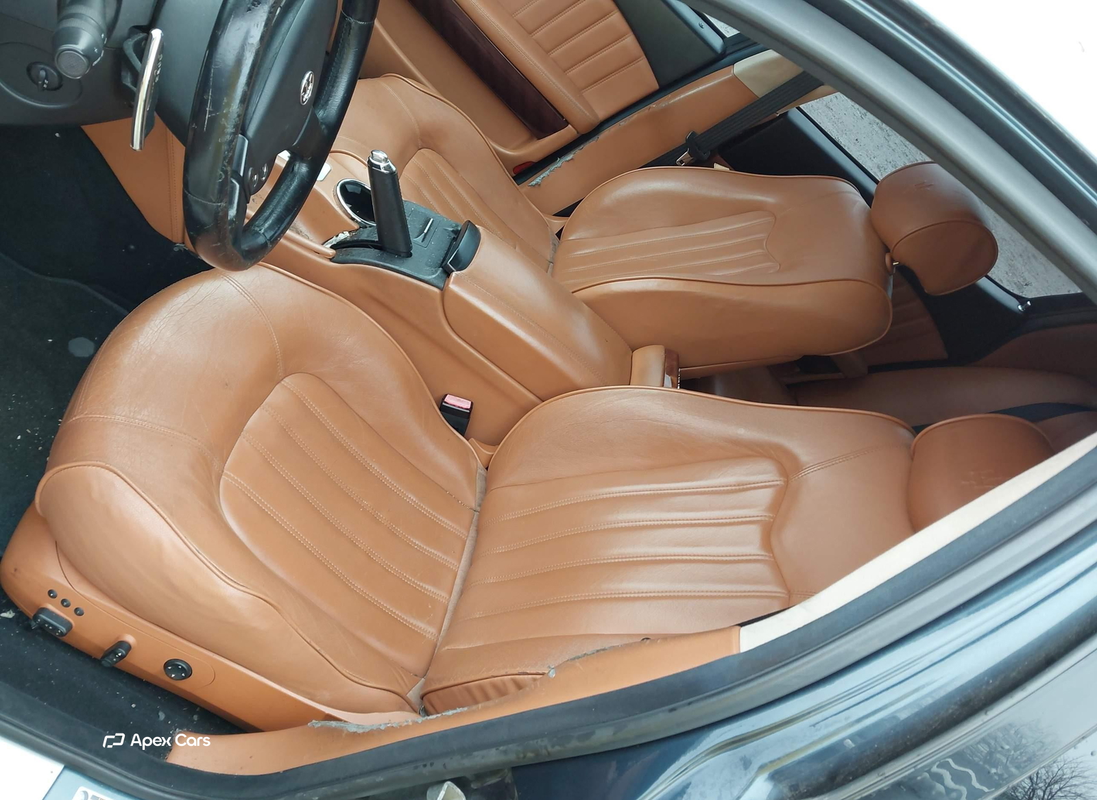 Maserati Quattroporte 2005