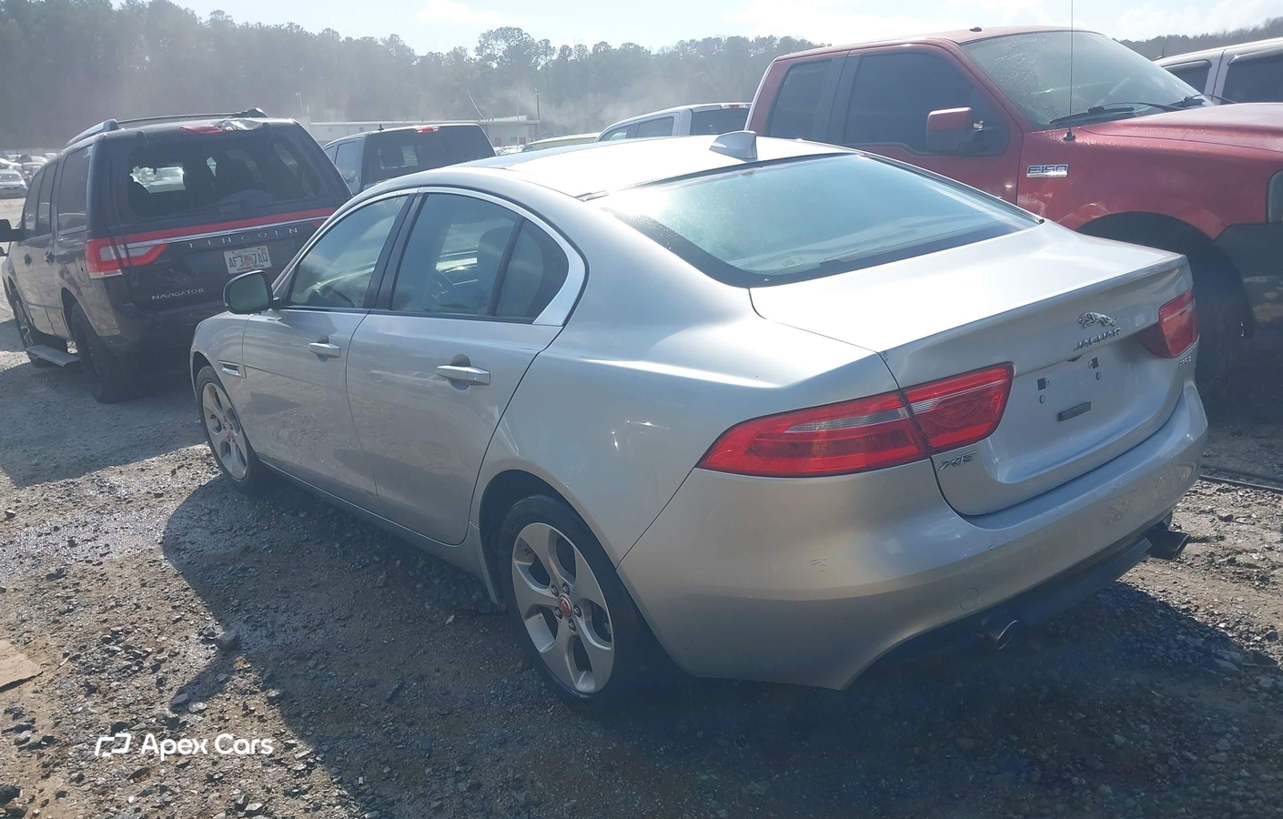 Jaguar XE 2017