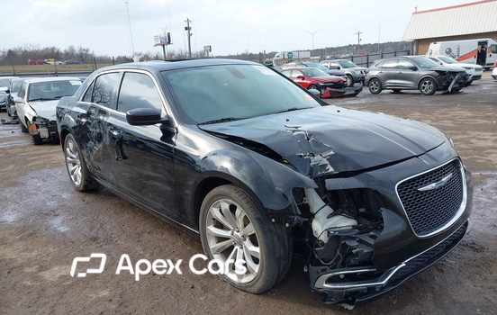 Chrysler 300 2018 - Image 1 of 16