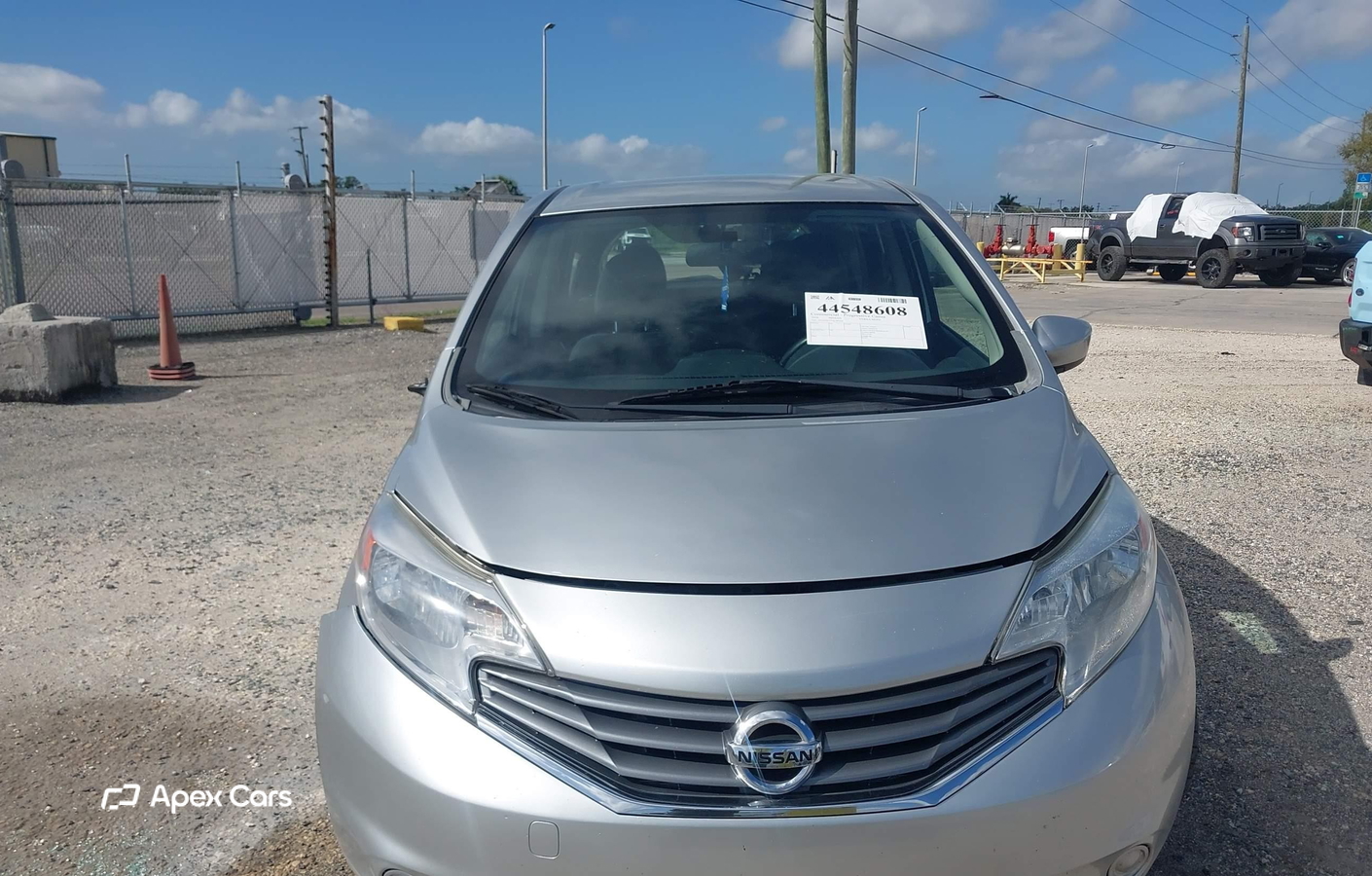Nissan Versa 2016