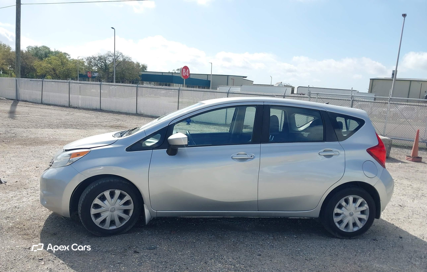 Nissan Versa 2016