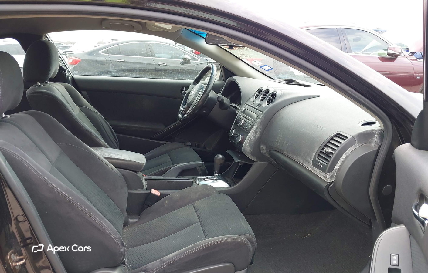 Nissan Altima 2010