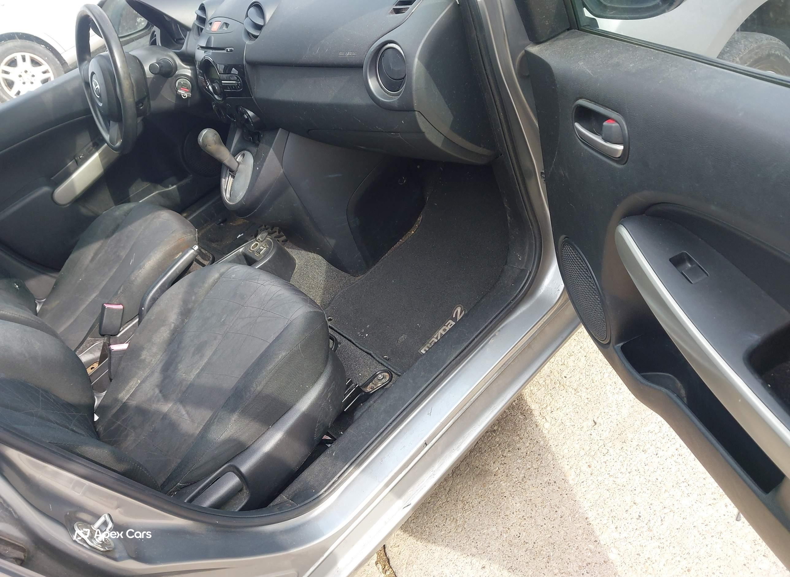 Mazda 2 2014