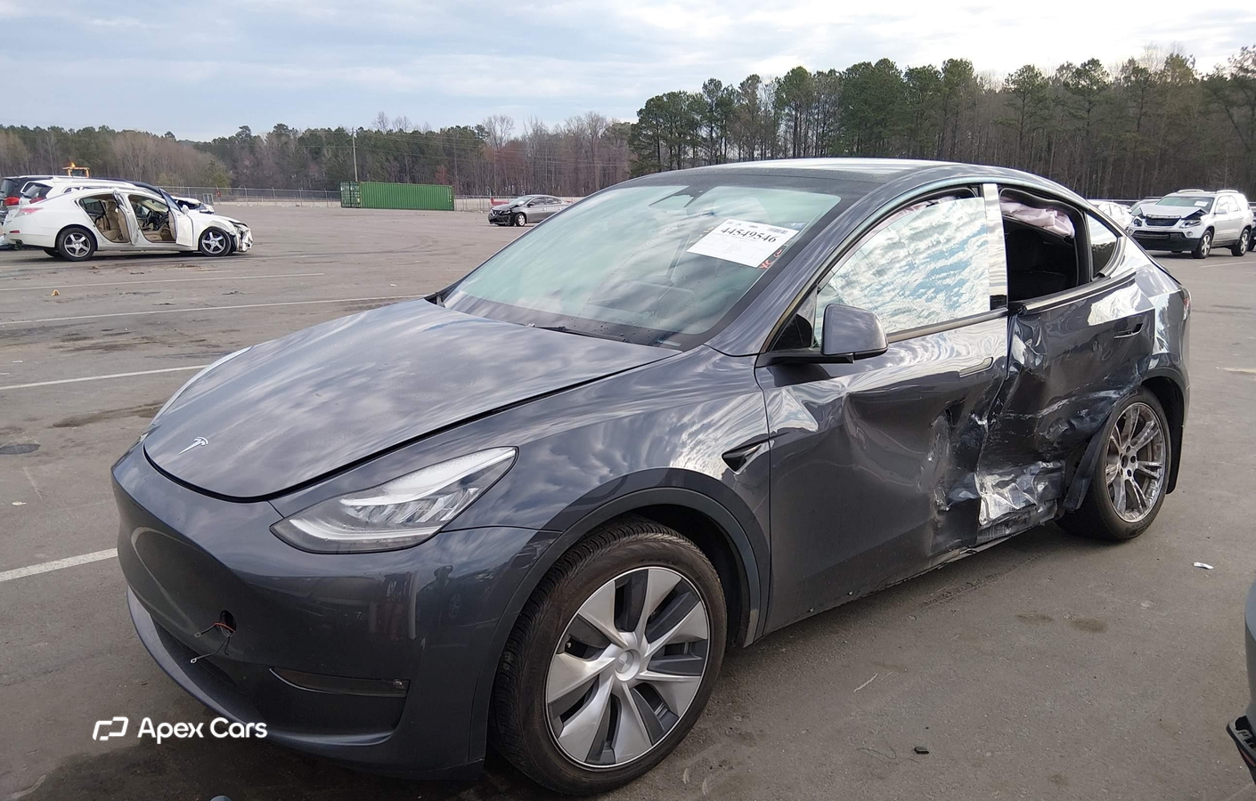 Tesla Model Y 2023