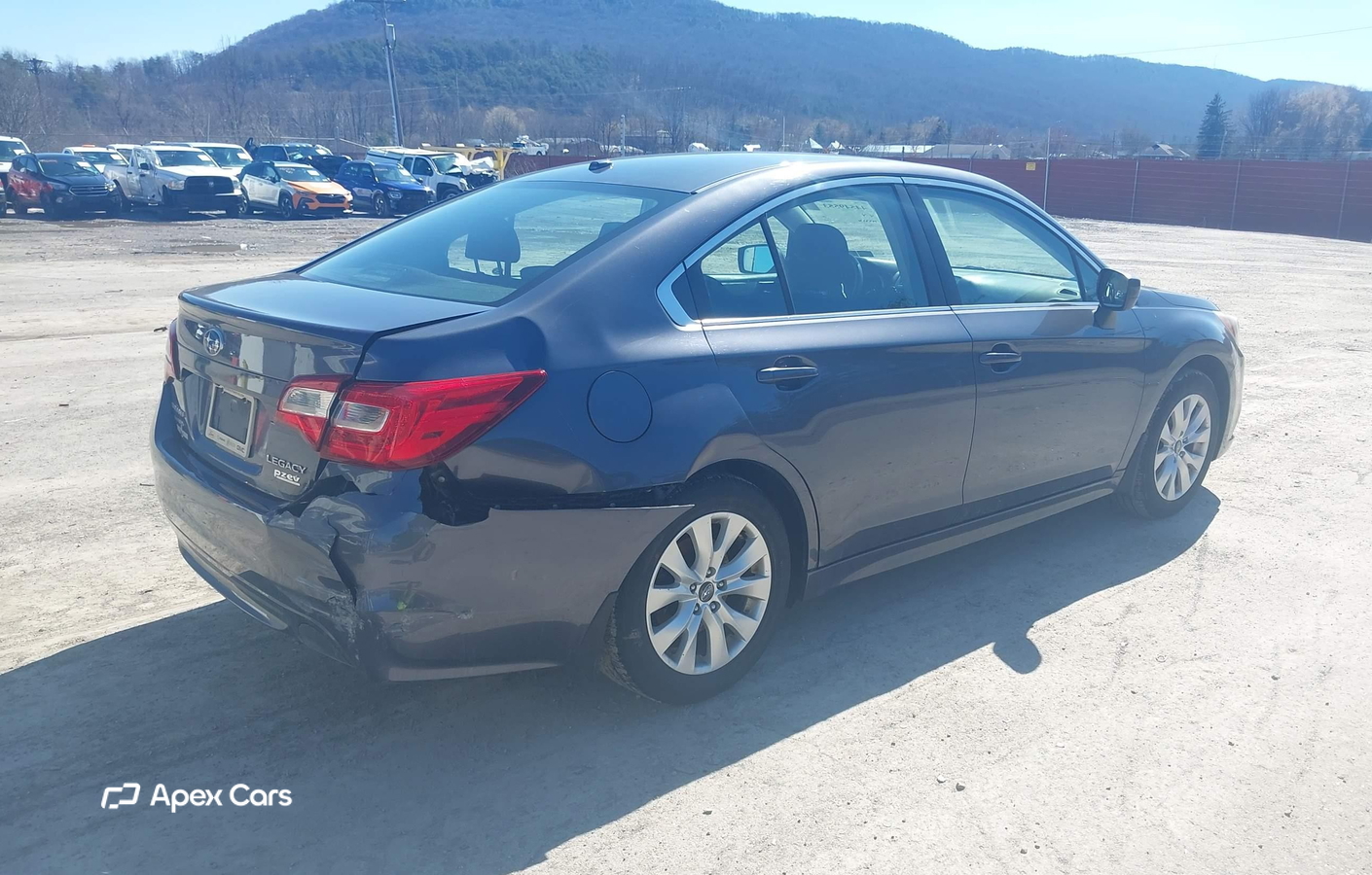 Subaru Legacy 2015