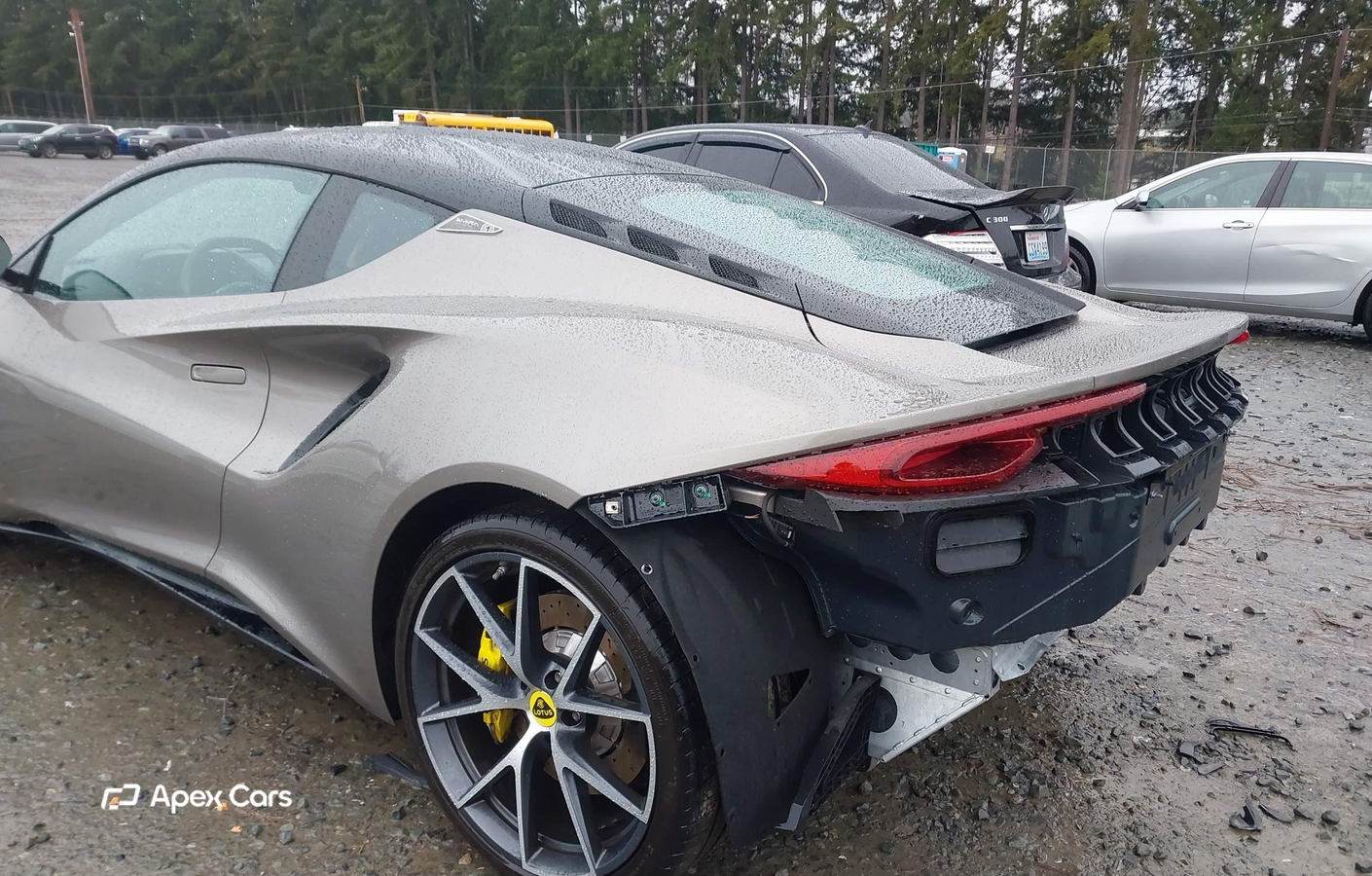 Lotus Emira 2024