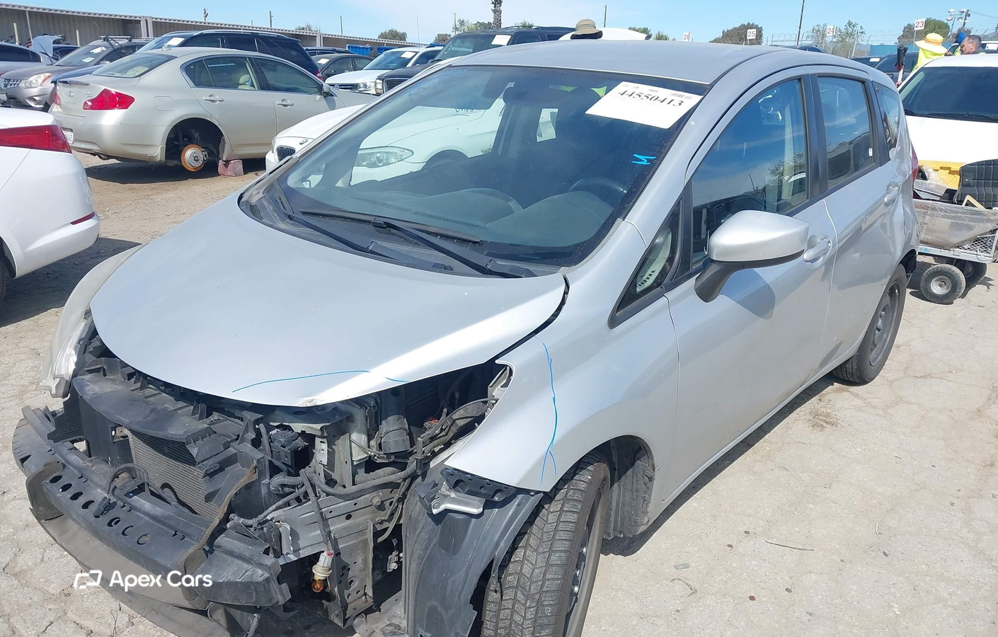 Nissan Versa 2016