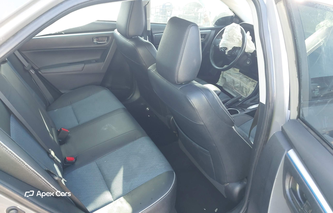 Toyota Corolla 2015