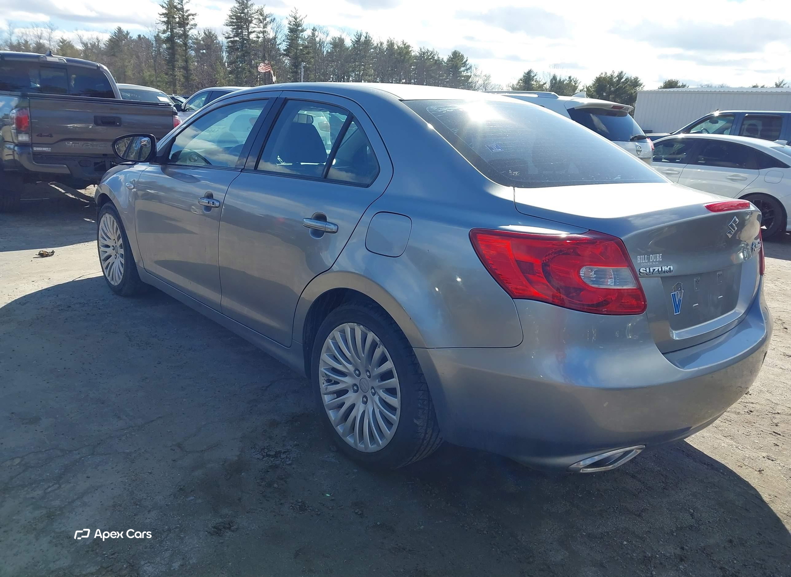 Suzuki Kizashi 2011
