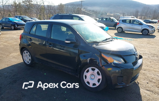 Scion xD 2013 - Image 1 of 11
