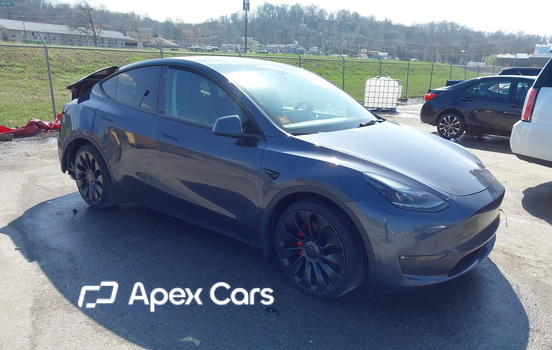Tesla Model Y 2022 - Image 1 of 20