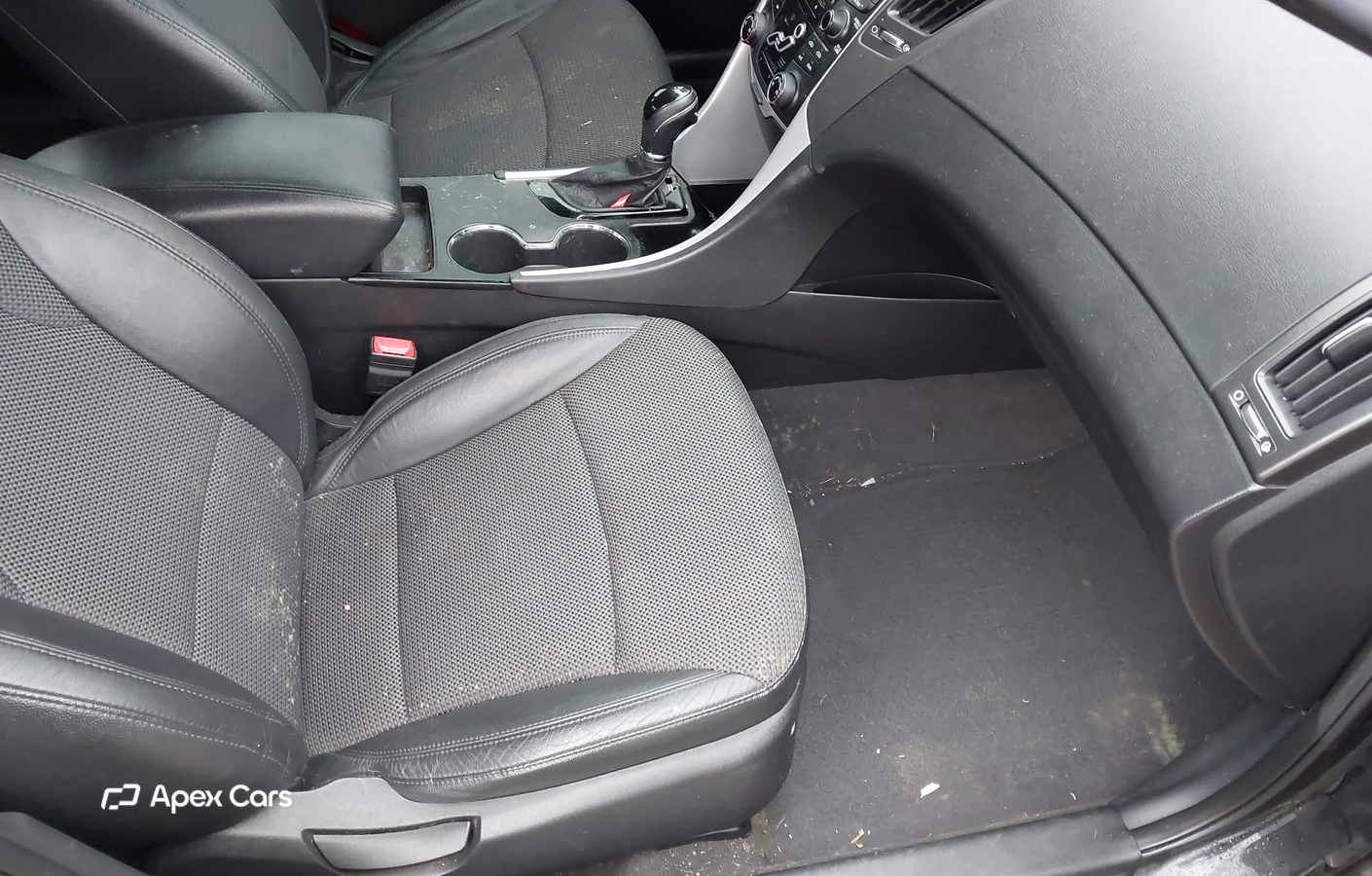 Hyundai Sonata 2012