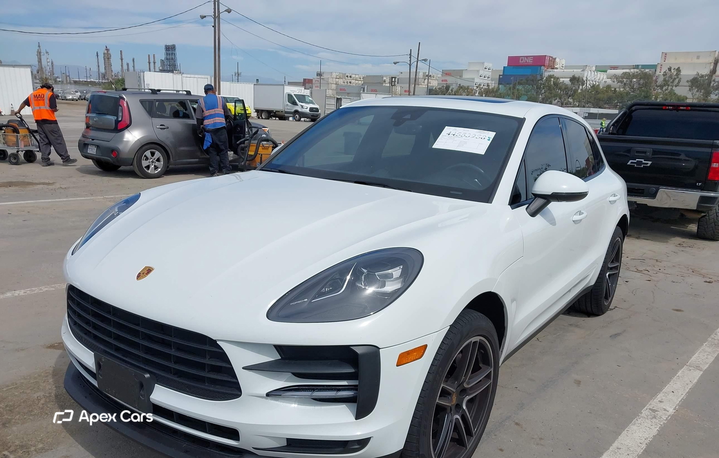 Porsche Macan 2021