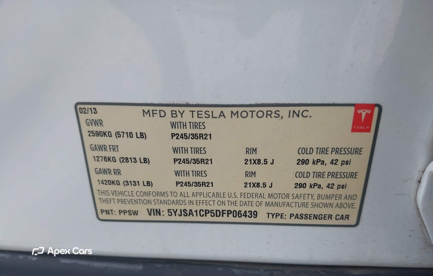 Tesla Model S 2013