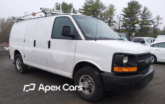 Chevrolet Express 2015 - Image 1 of 18