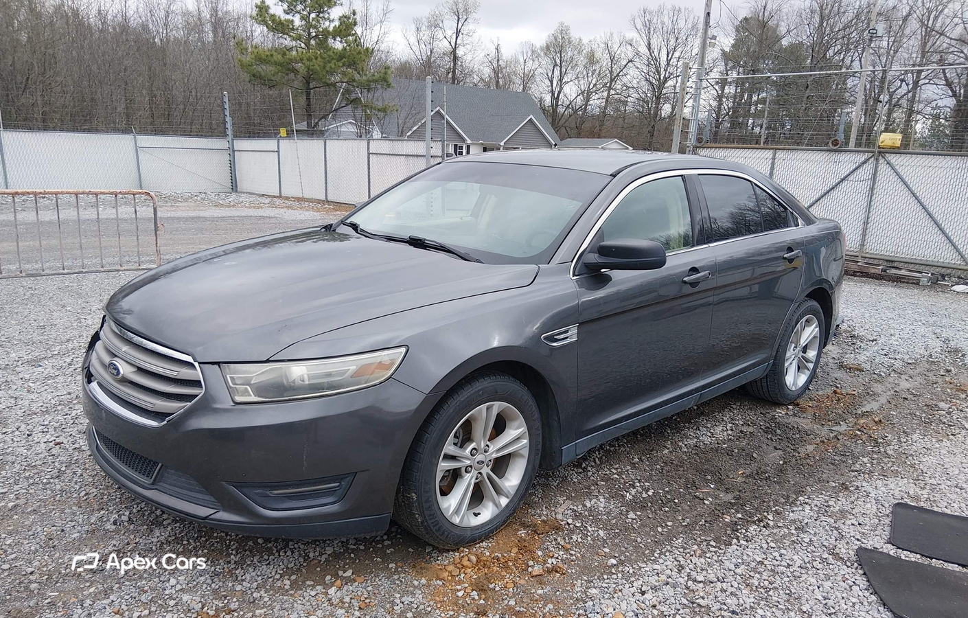 Ford Taurus 2015