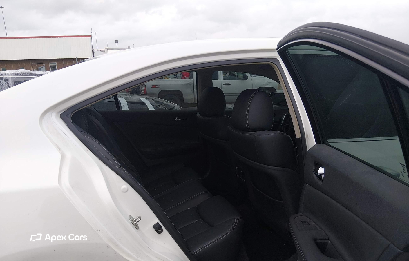 Nissan Maxima 2011