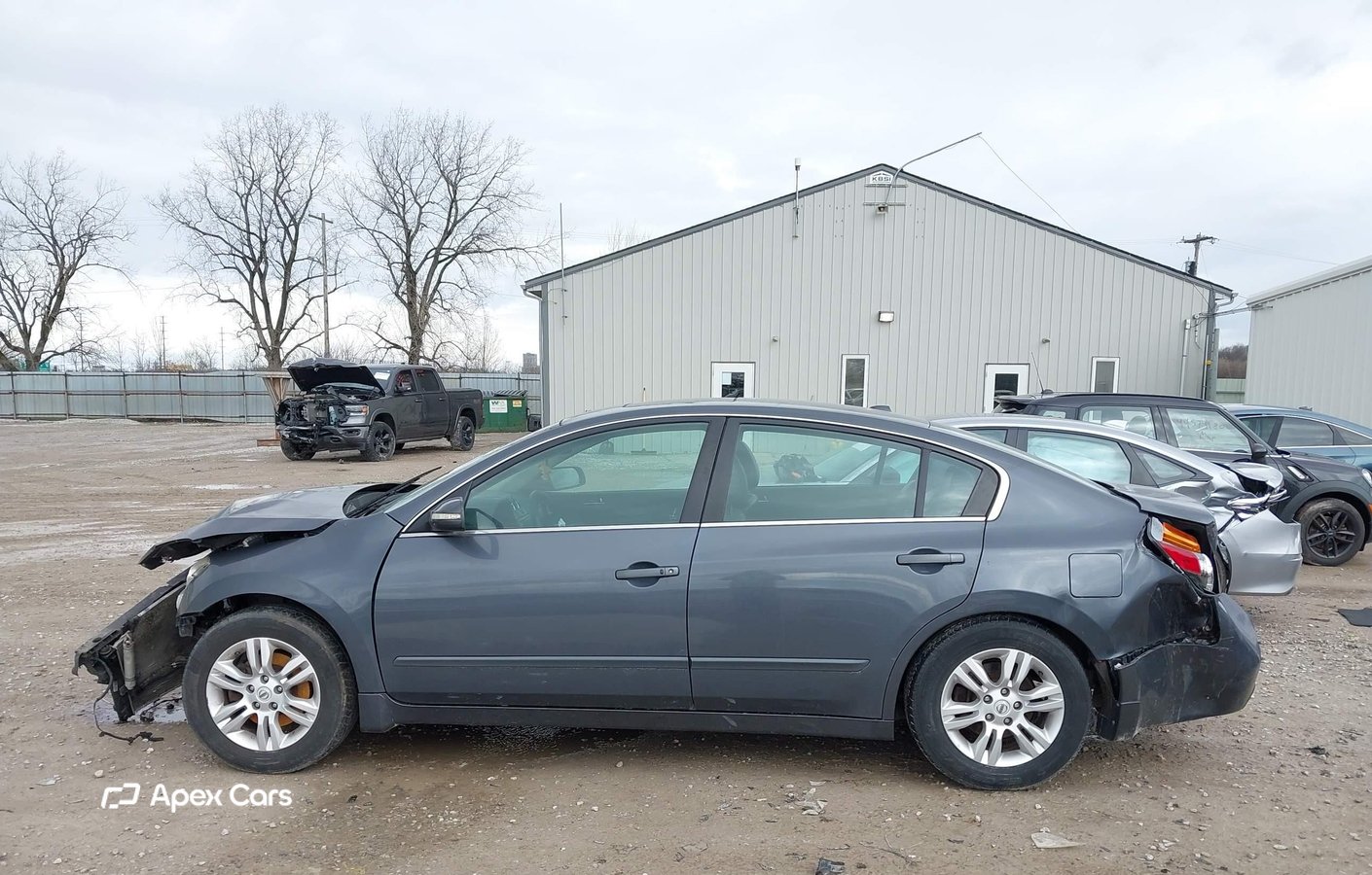 Nissan Altima 2012