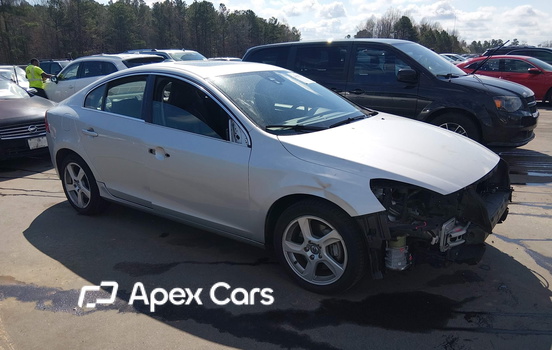 Volvo S60 2012 - Image 1 of 17