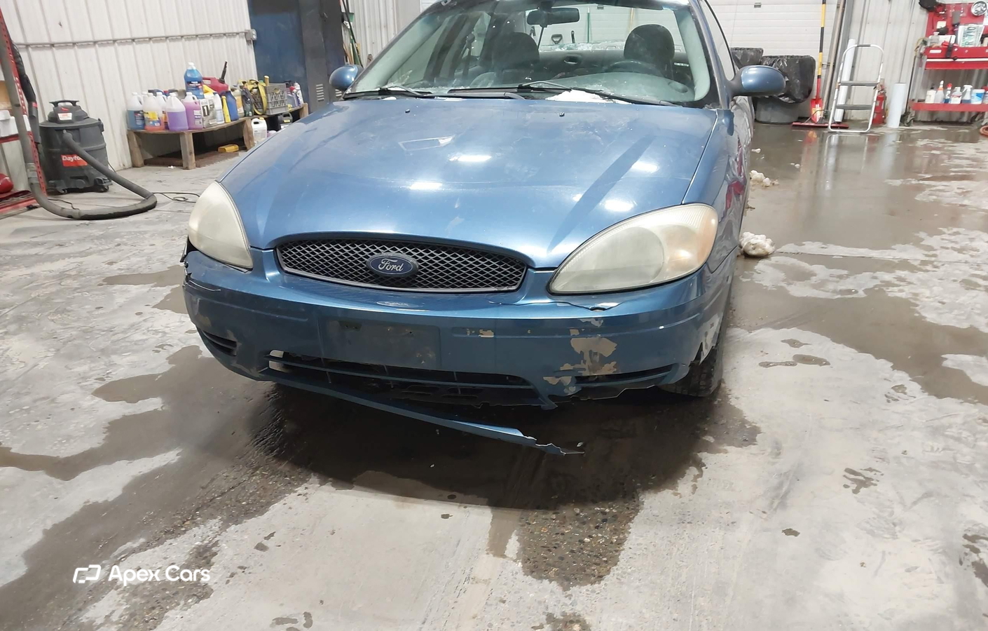 Ford Taurus 2004