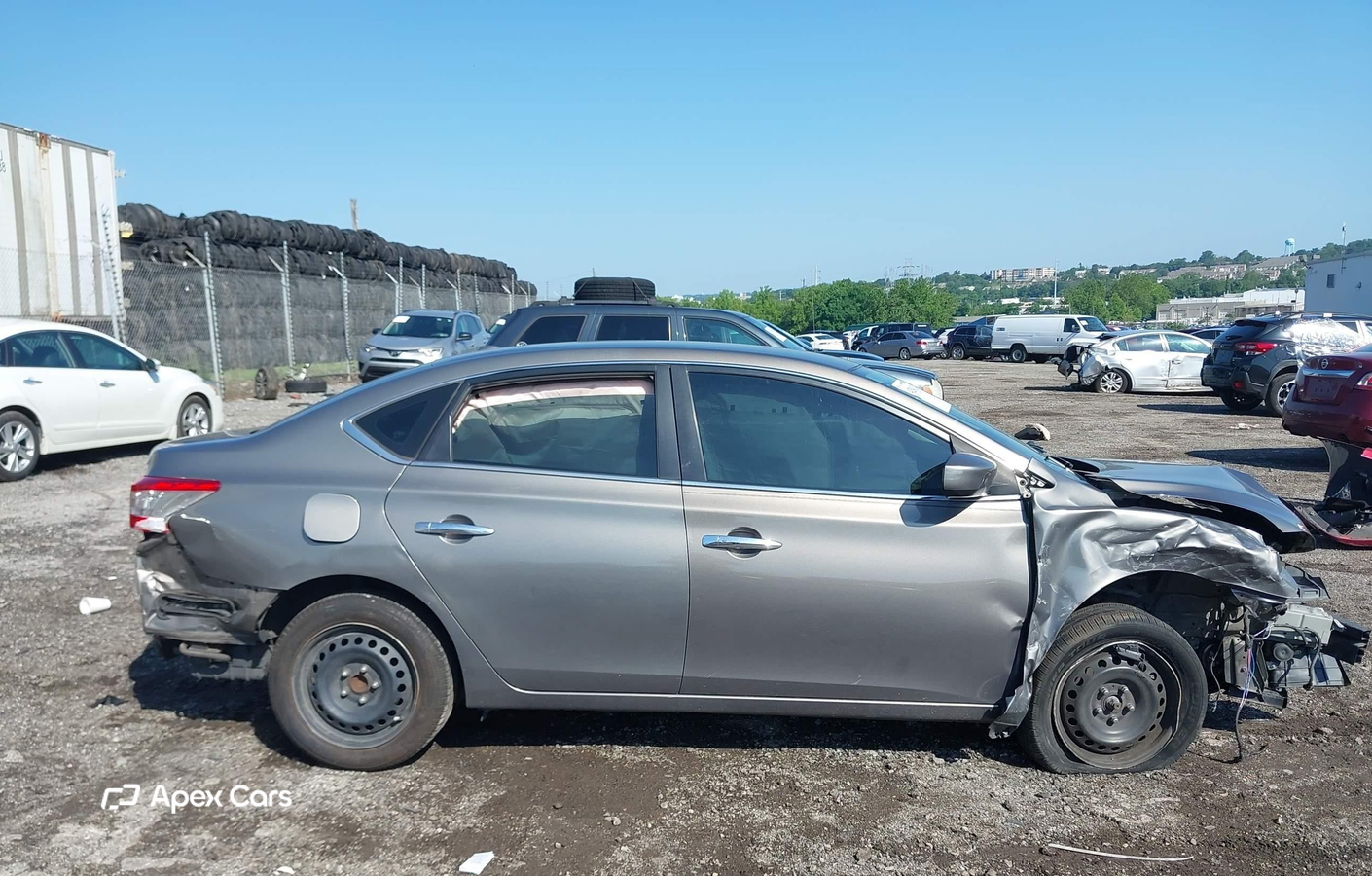Nissan Sentra 2015