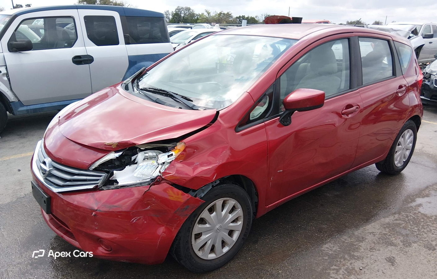 Nissan Versa 2015