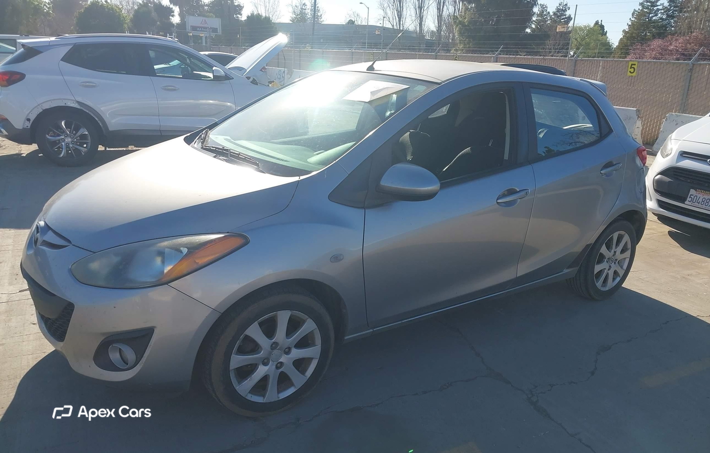 Mazda 2 2011