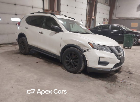 2017 Nissan Rogue - Image 1 of 5