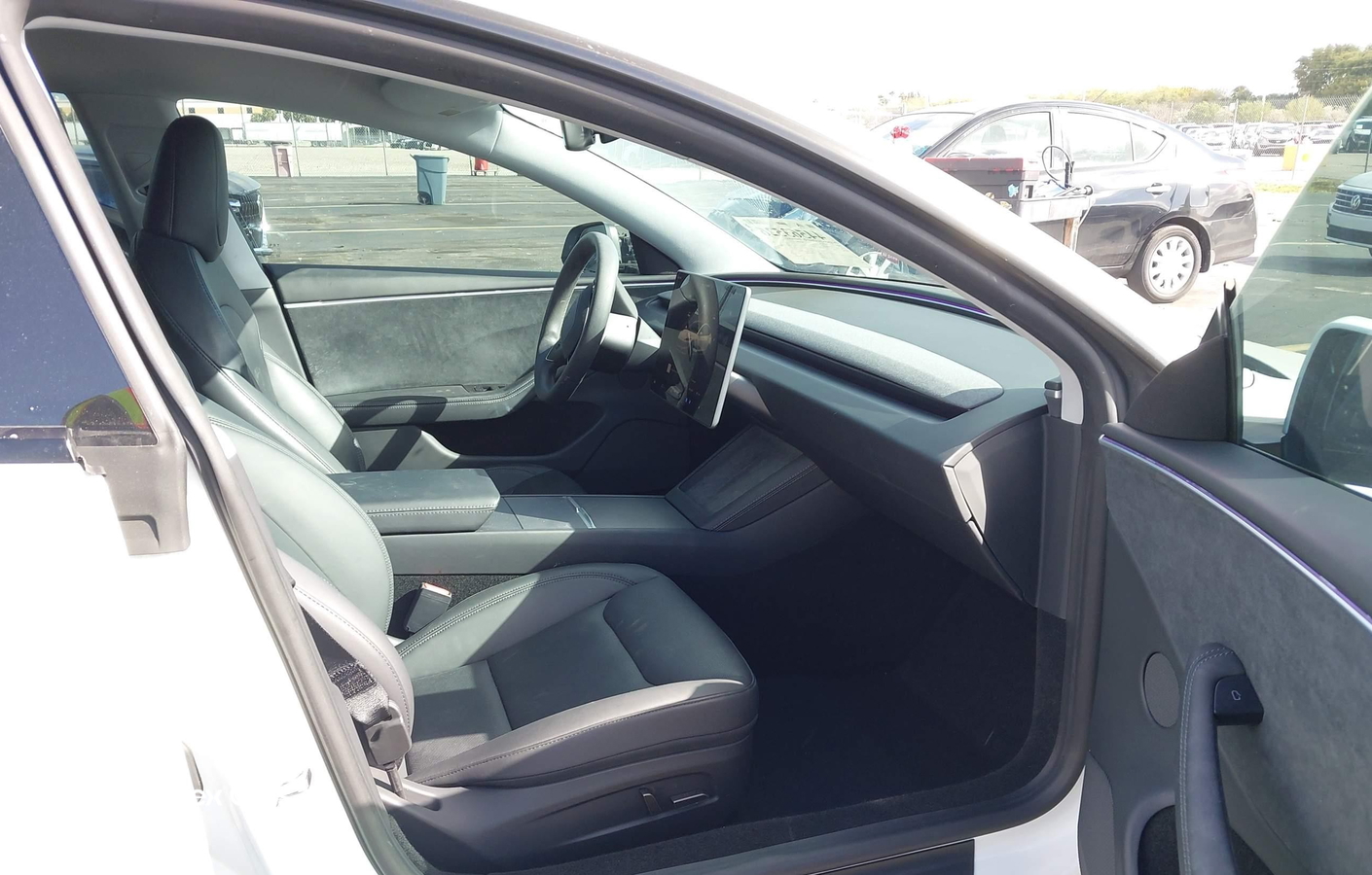 Tesla Model 3 2024