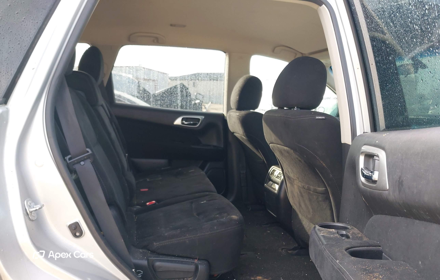 Nissan Pathfinder 2016