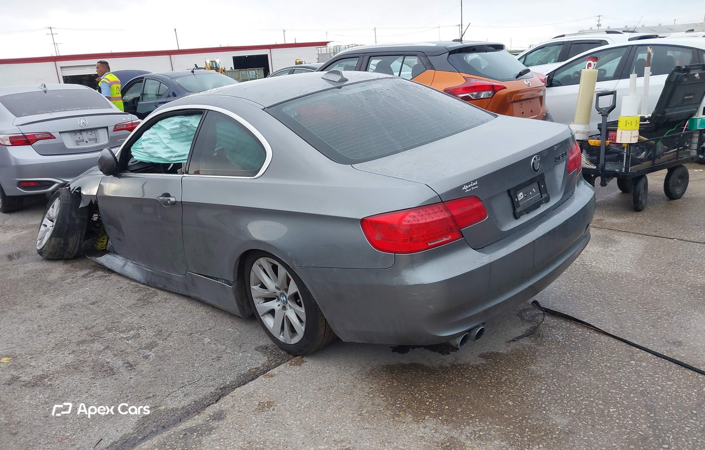 BMW Series 3 2011