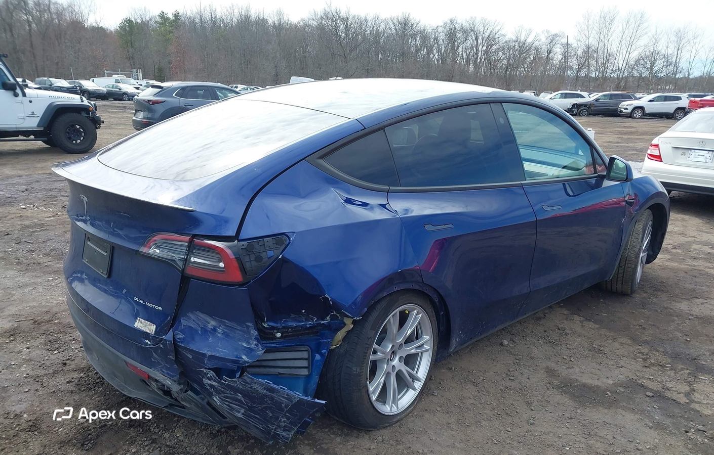 Tesla Model Y 2023