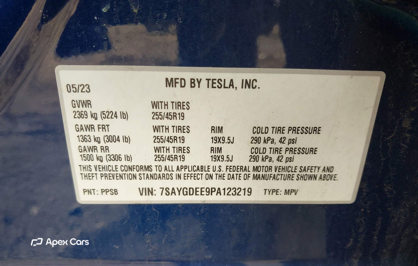 Tesla Model Y 2023