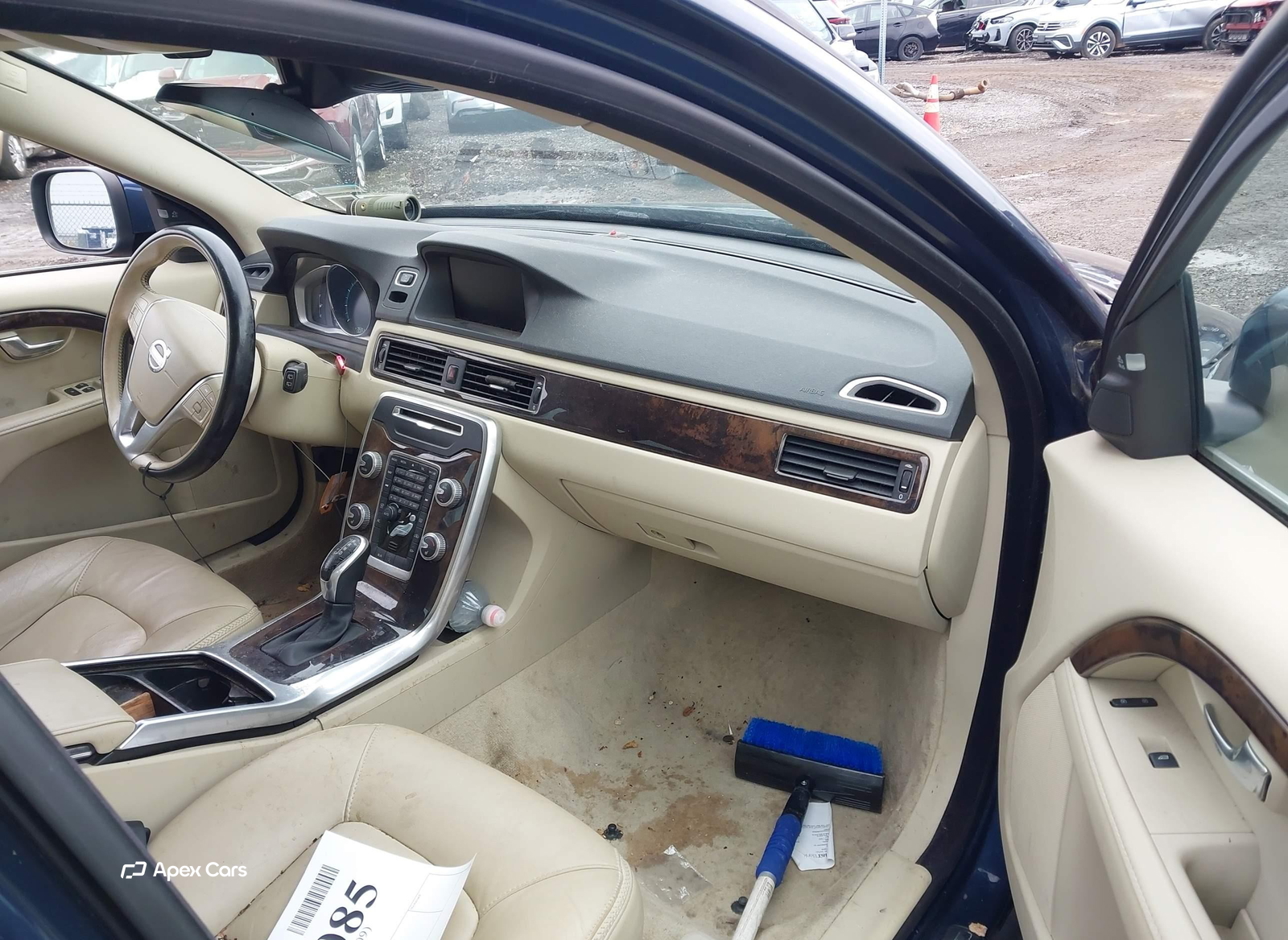 Volvo XC70 2015