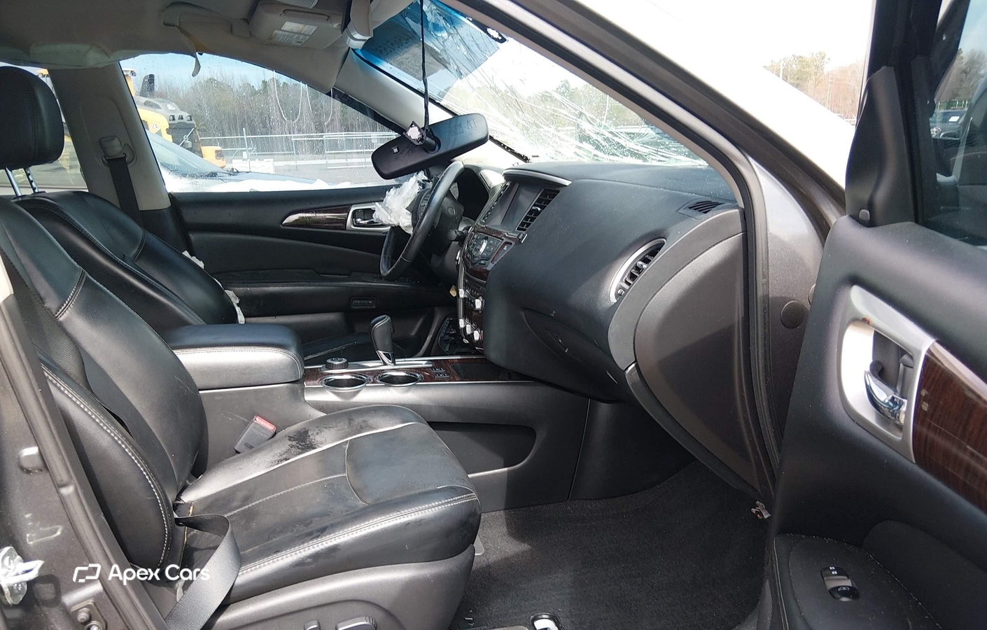 Nissan Pathfinder 2015
