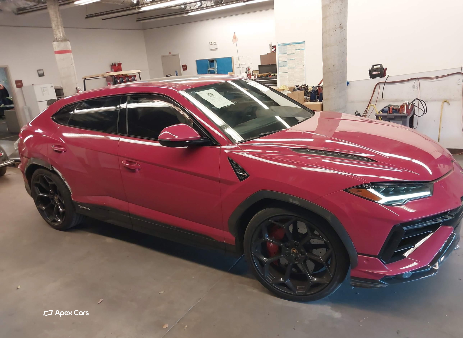 Lamborghini Urus 2024