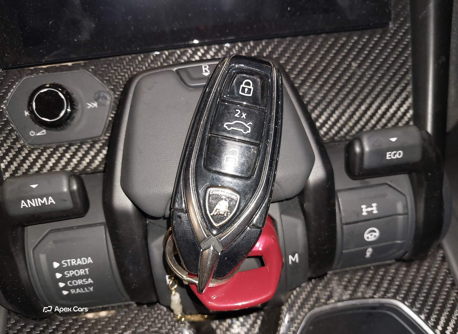 Lamborghini Urus 2024