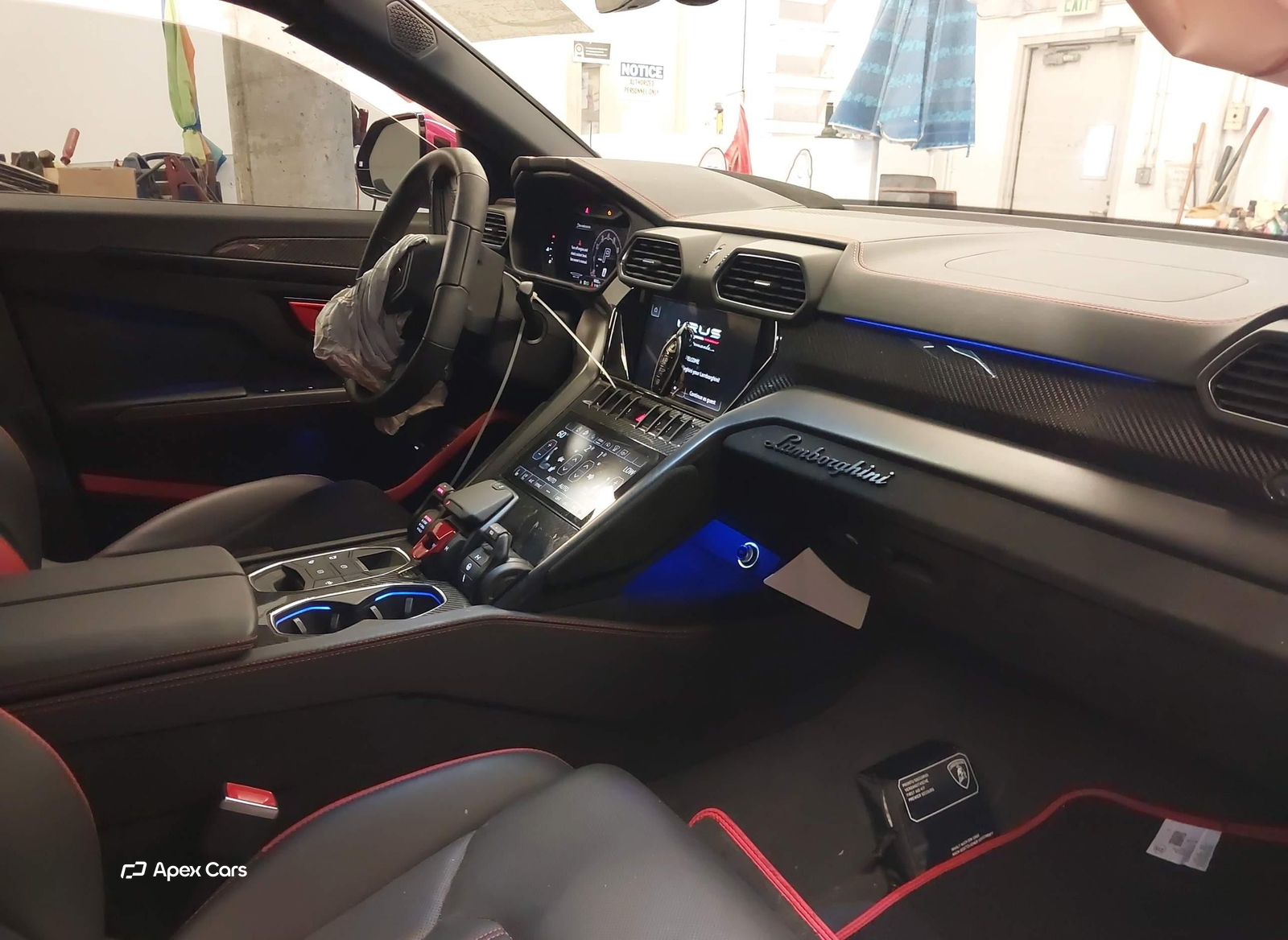 Lamborghini Urus 2024