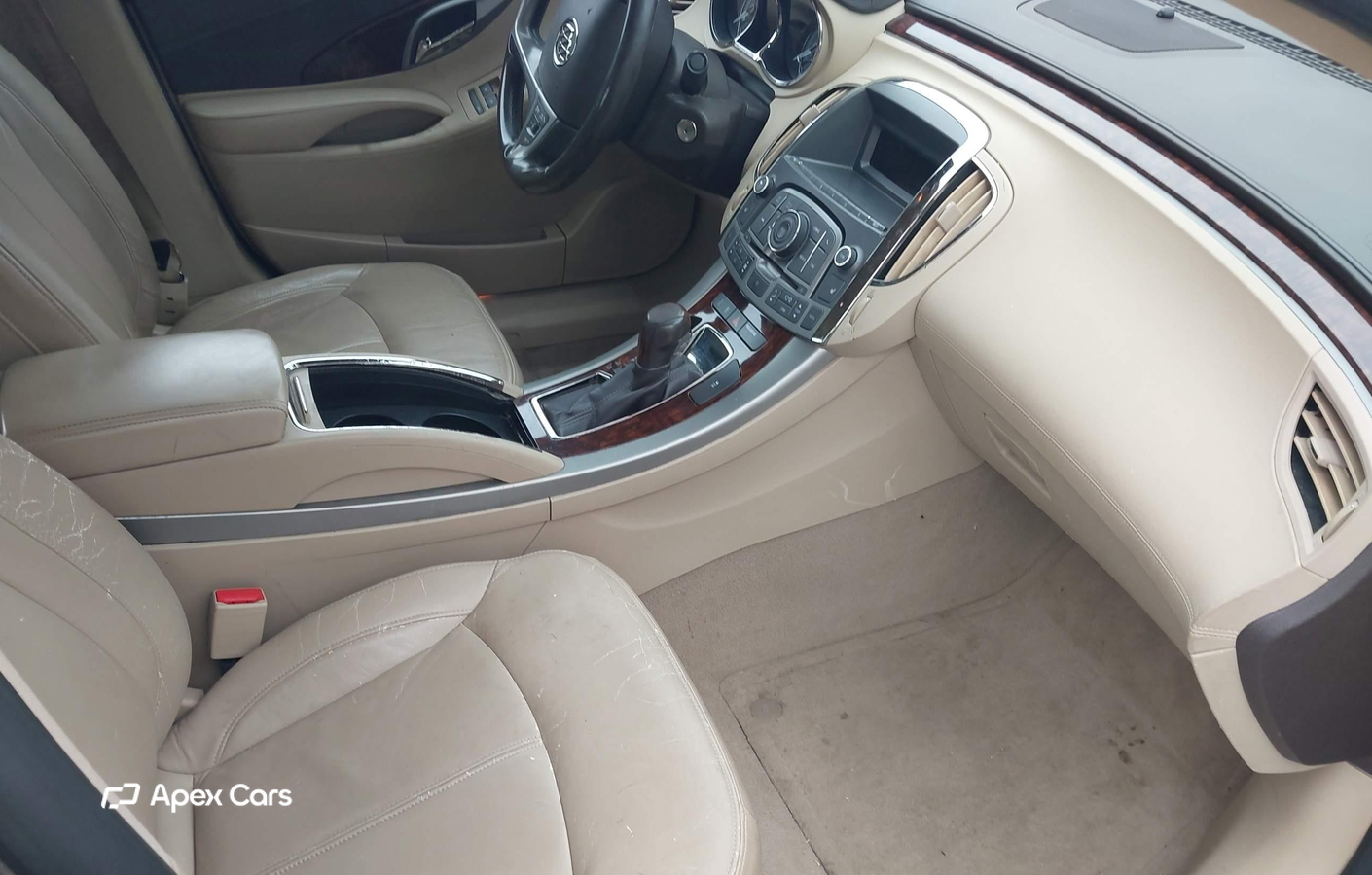 Buick LaCrosse 2011