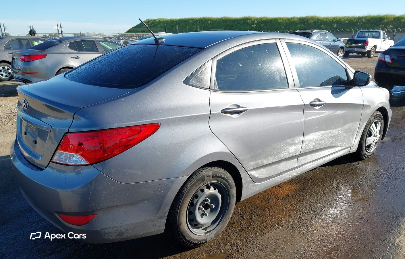 Hyundai Accent 2014