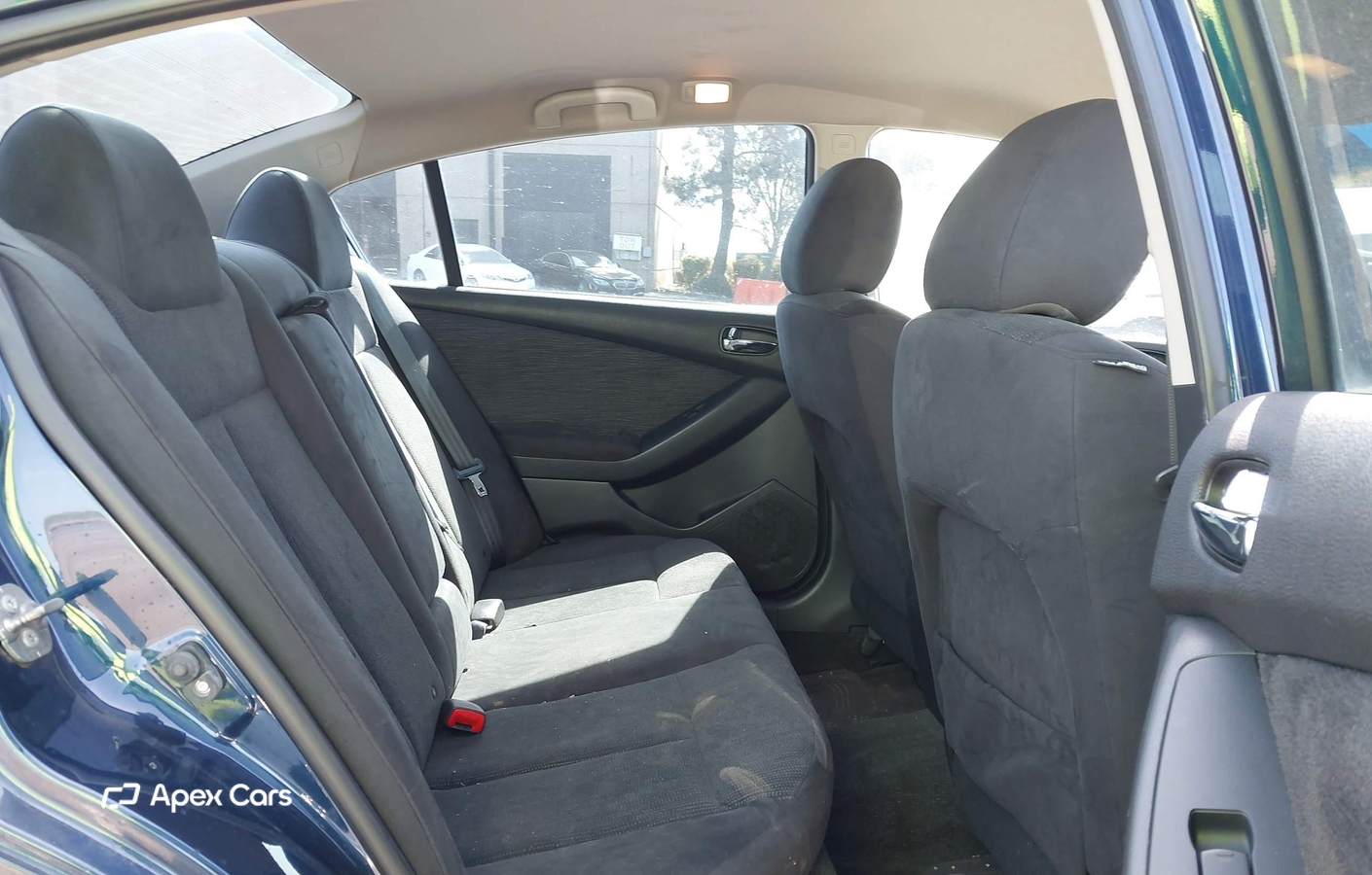 Nissan Altima 2012