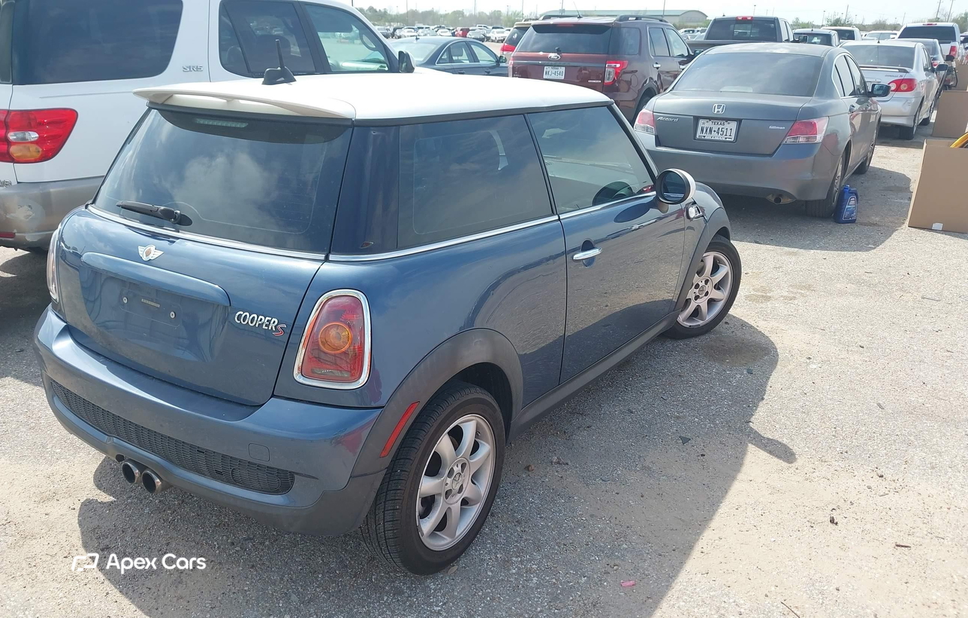 MINI Cooper 2010